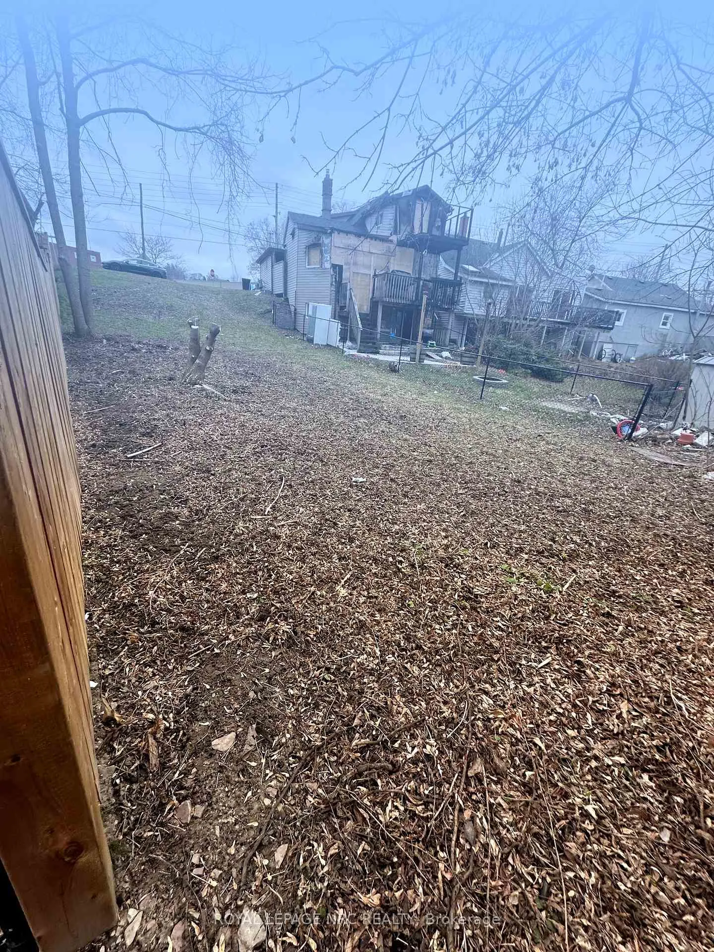Photo 7 of 1 Ball Avenue, St. Catharines, Burleigh Hill — HOMEH