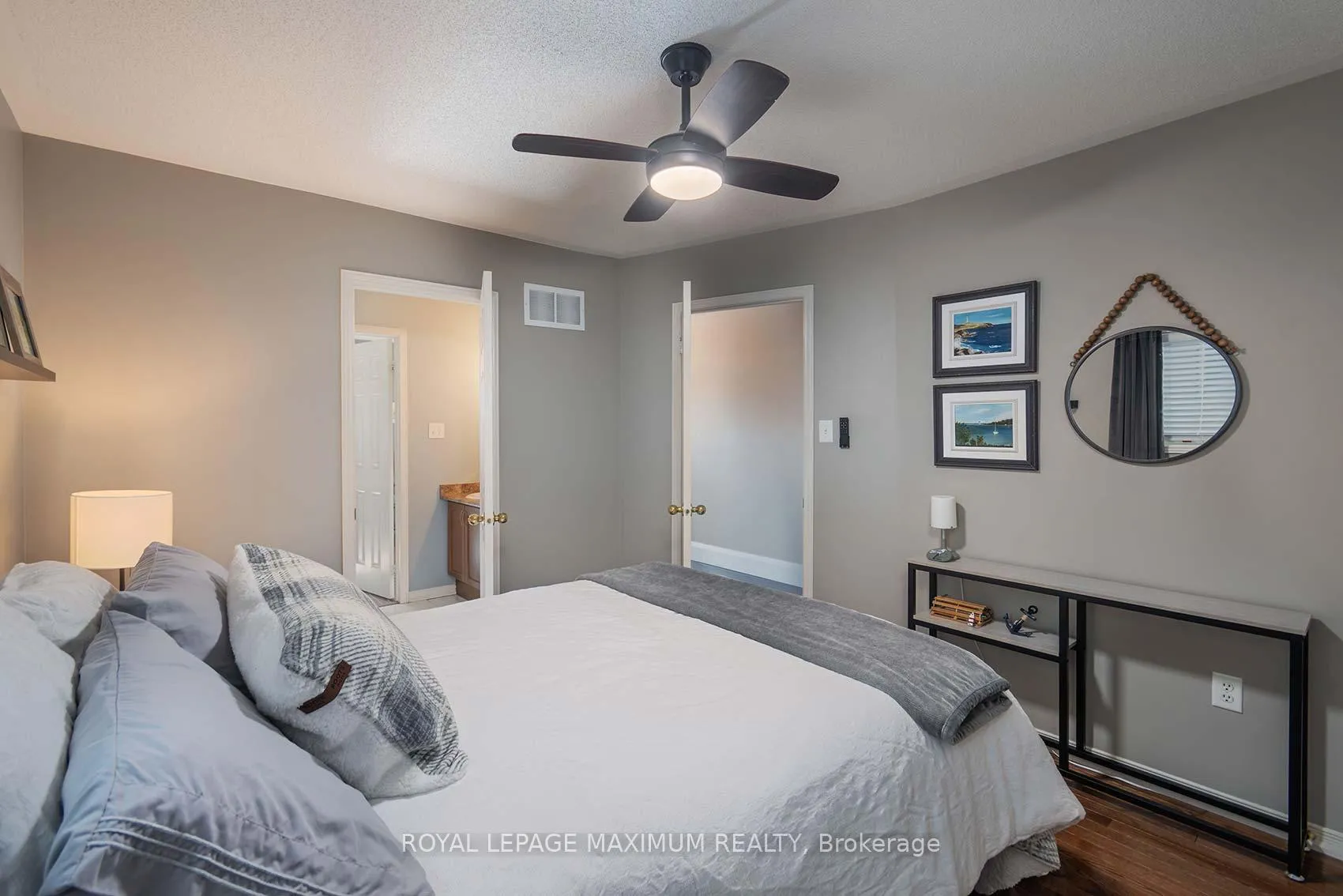 Photo 20 of 29 Barr Crescent, Aurora, Bayview Northeast — HOMEH