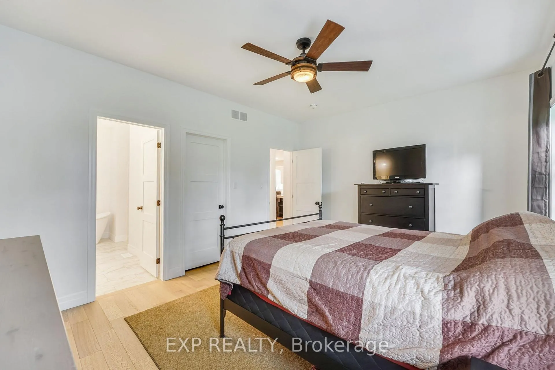 Photo 21 of 1105 Marietta Street, Howick — HOMEH