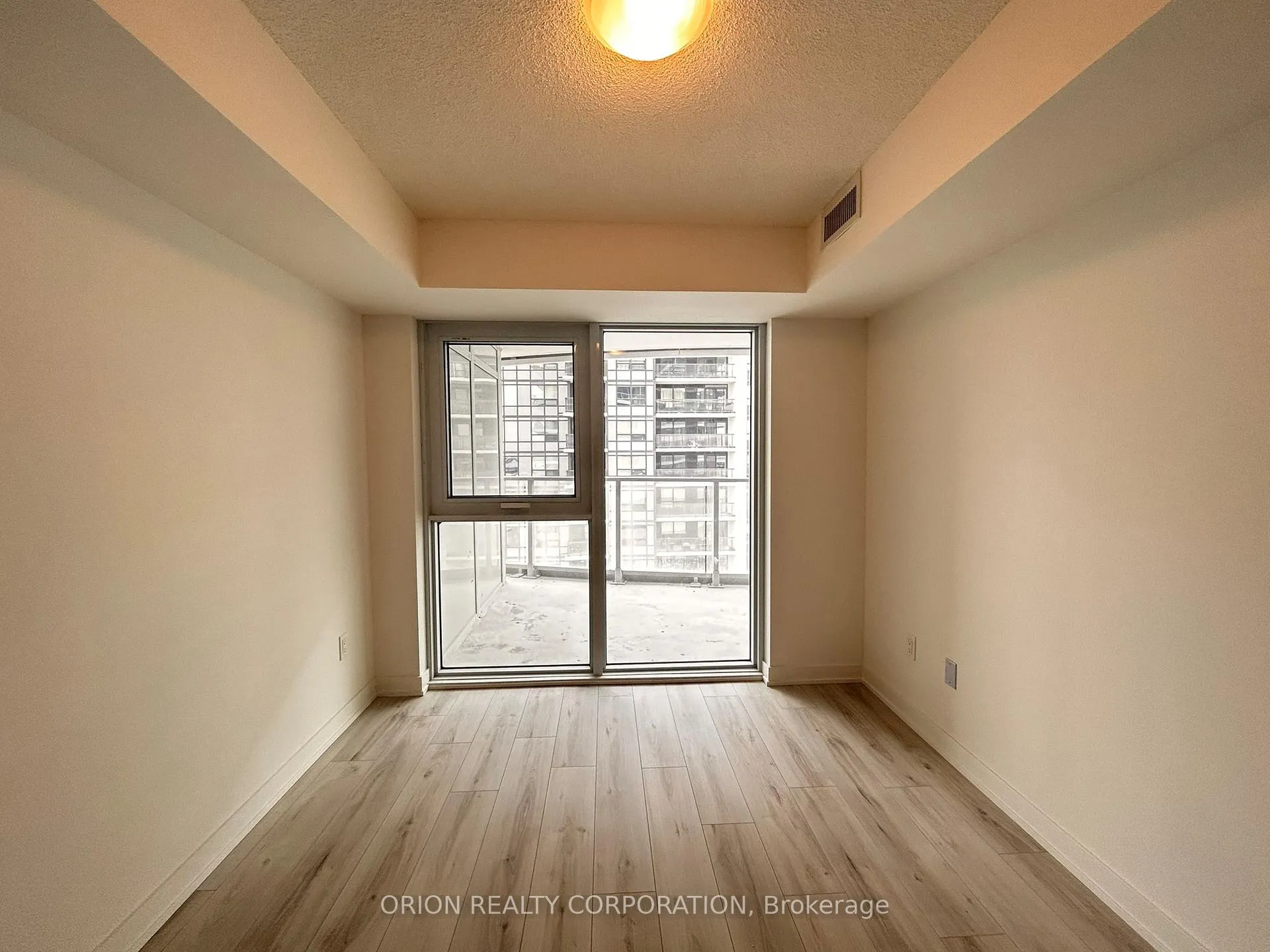 Photo 12 of Unit 1009, 1010 Sandy Beach Road, Pickering, Bay Ridges — HOMEH