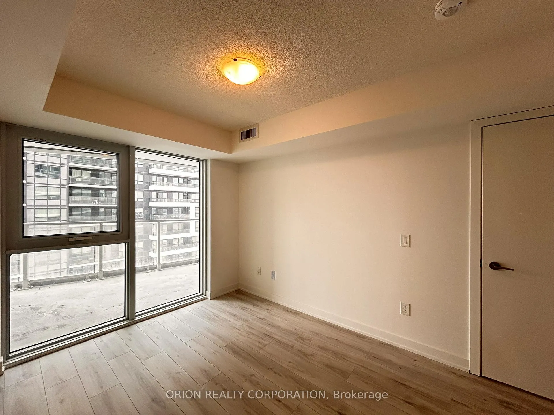 Photo 13 of Unit 1009, 1010 Sandy Beach Road, Pickering, Bay Ridges — HOMEH