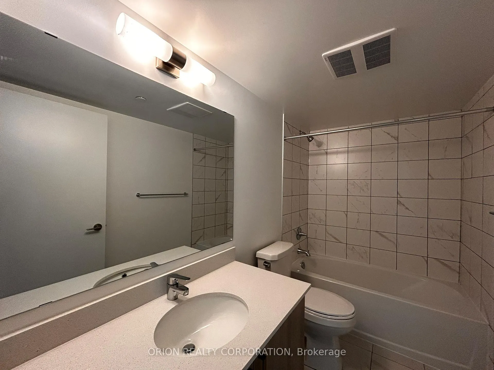 Photo 16 of Unit 1009, 1010 Sandy Beach Road, Pickering, Bay Ridges — HOMEH