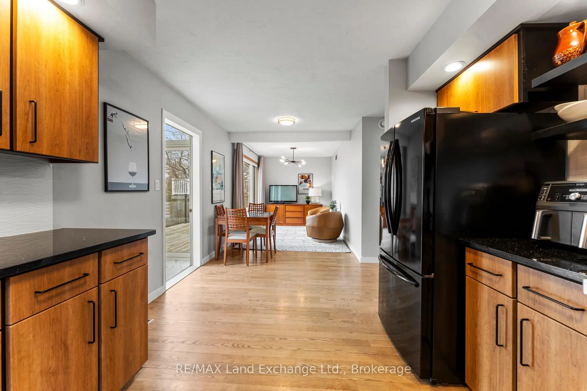 Photo 10 of 222 Penetangore Row, Kincardine — HOMEH