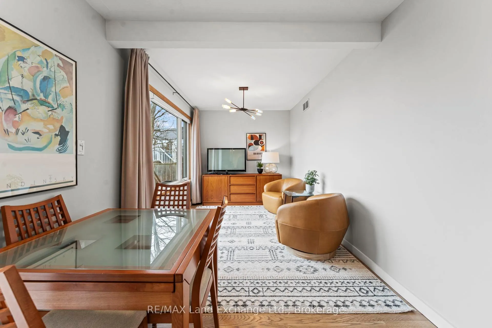 Photo 11 of 222 Penetangore Row, Kincardine — HOMEH