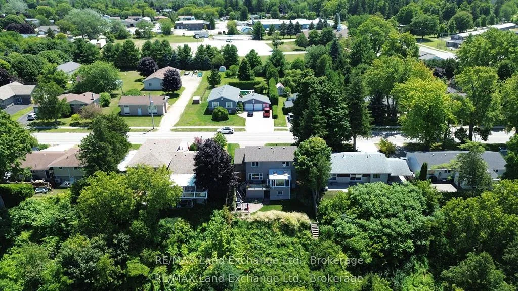 Photo 42 of 222 Penetangore Row, Kincardine — HOMEH