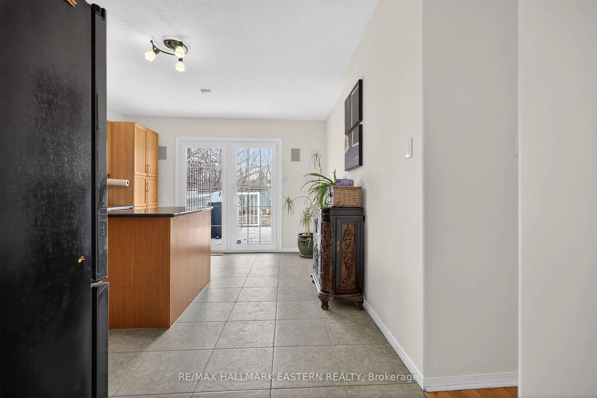 Photo 13 of 664 Trailview Drive, Peterborough, Ashburnham Ward 4 — HOMEH