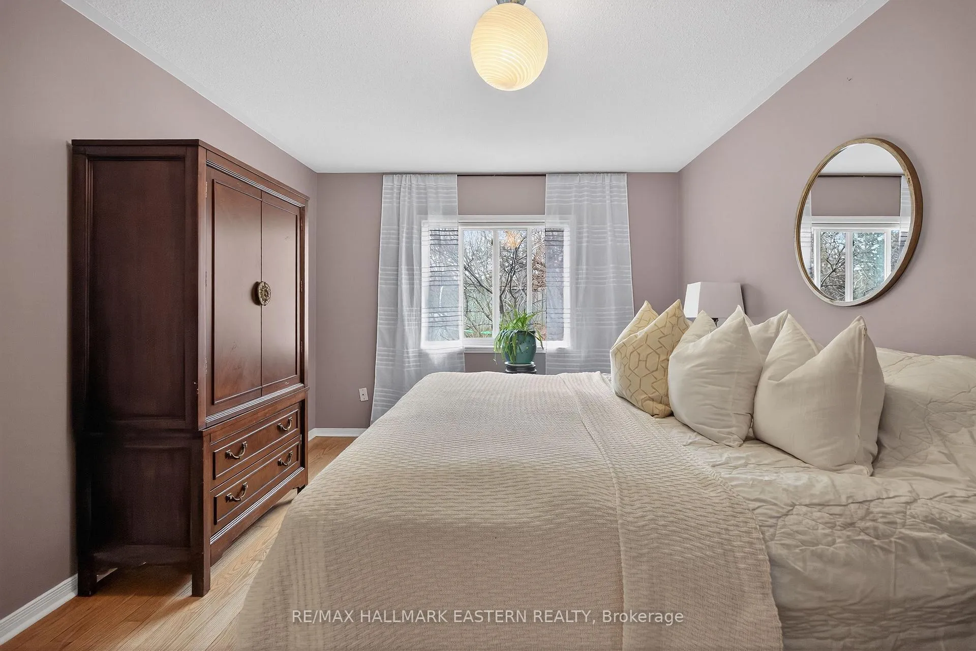 Photo 23 of 664 Trailview Drive, Peterborough, Ashburnham Ward 4 — HOMEH