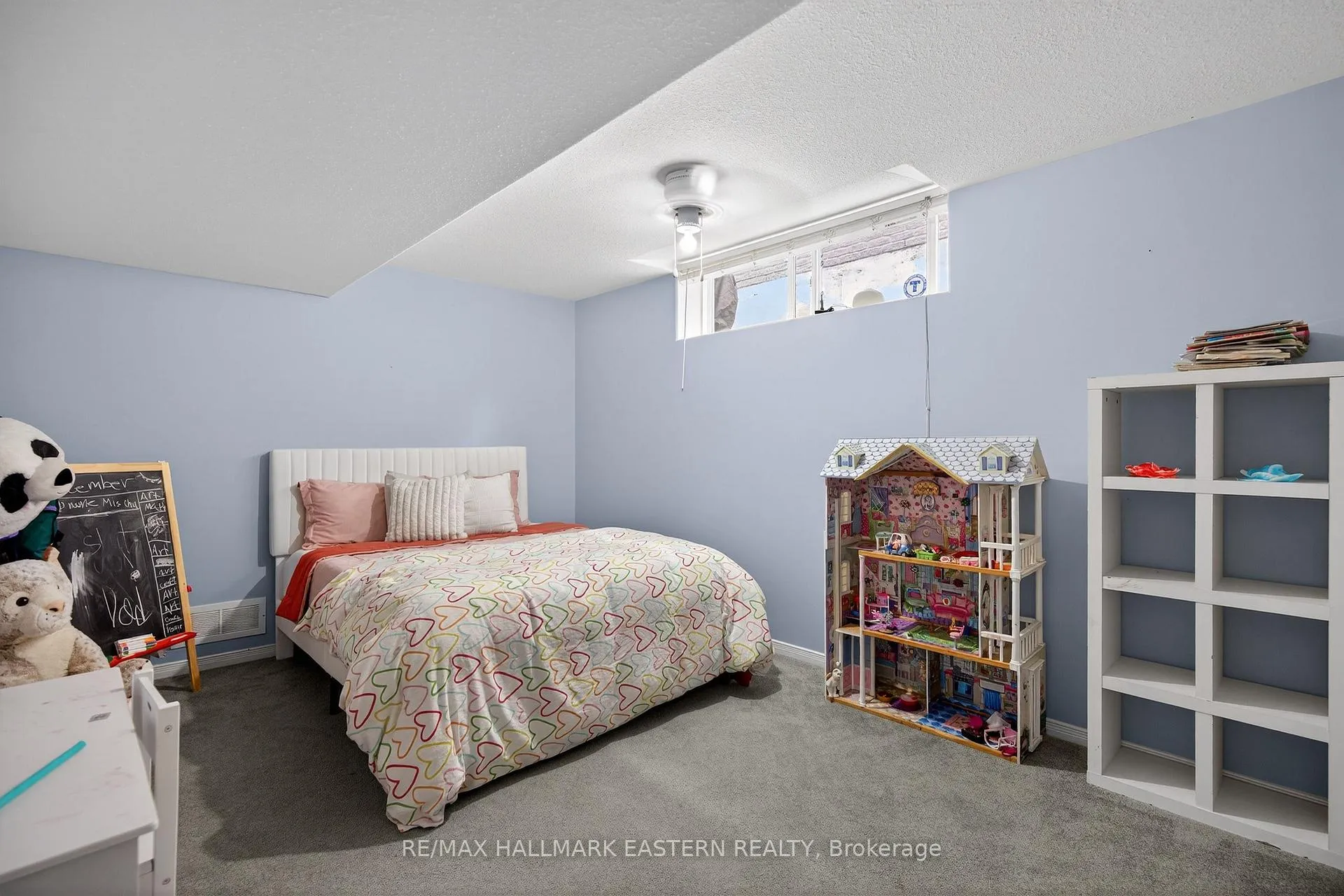 Photo 31 of 664 Trailview Drive, Peterborough, Ashburnham Ward 4 — HOMEH