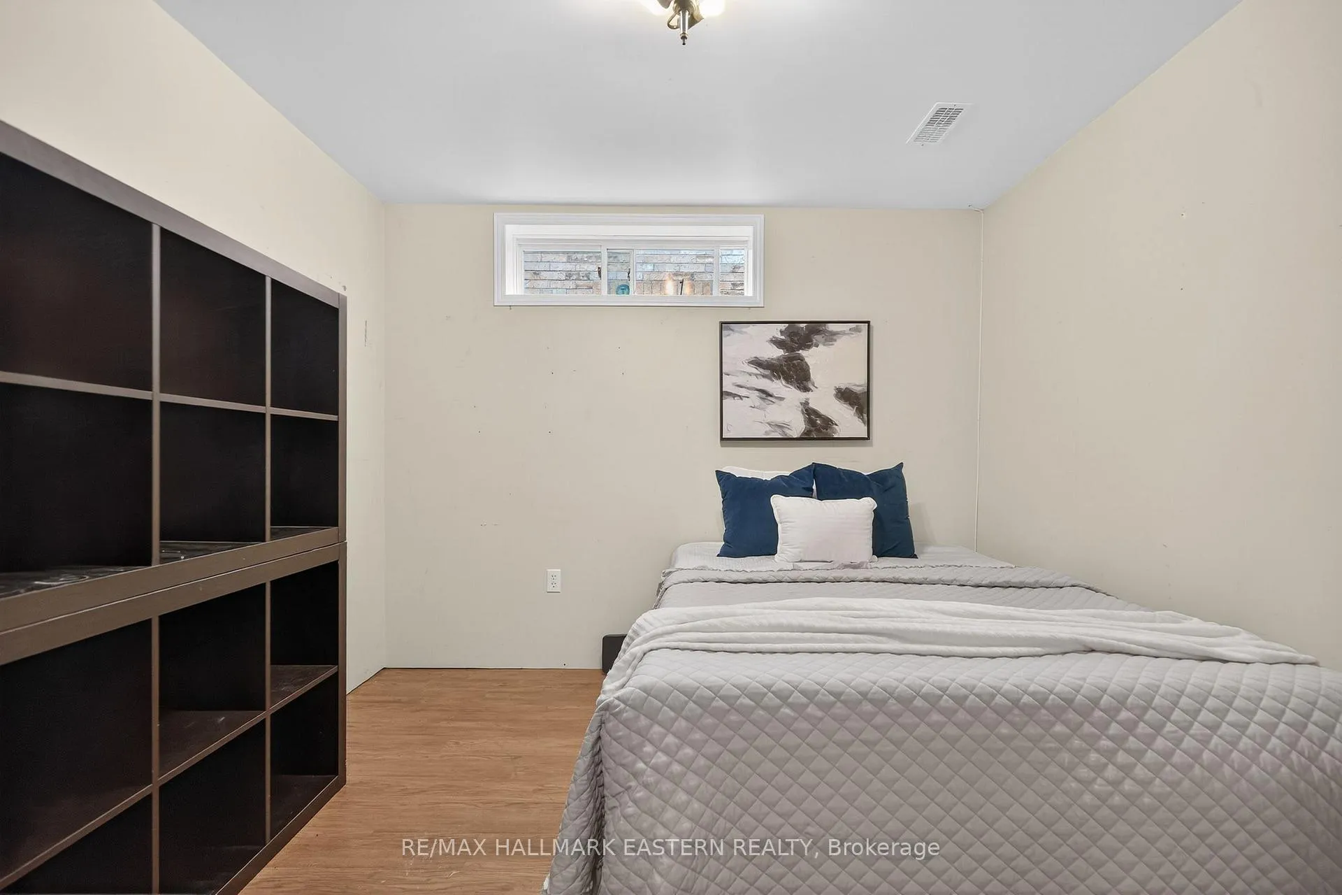 Photo 34 of 664 Trailview Drive, Peterborough, Ashburnham Ward 4 — HOMEH