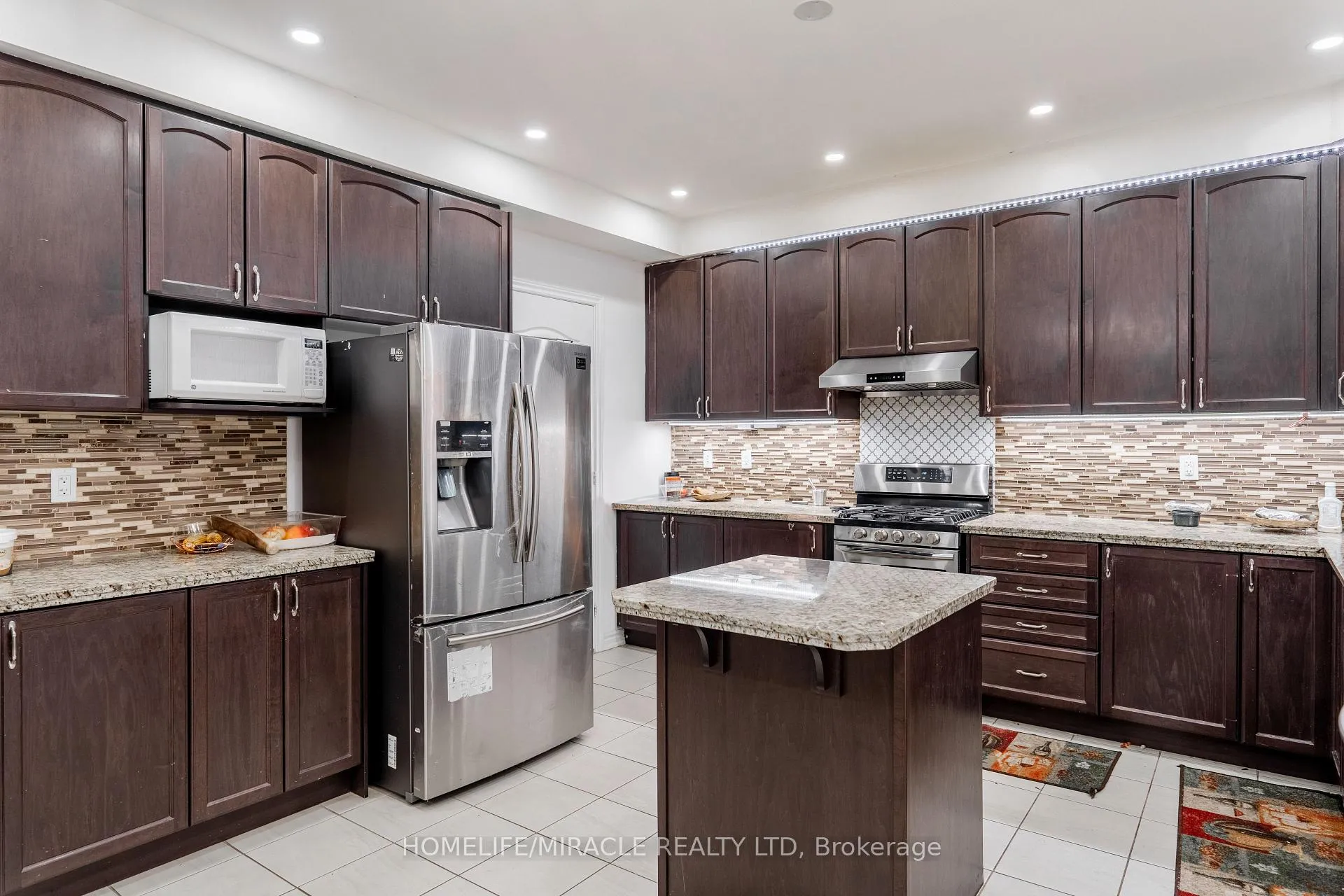 Photo 10 of 11 Magical Road, Brampton, Northwest Brampton — HOMEH