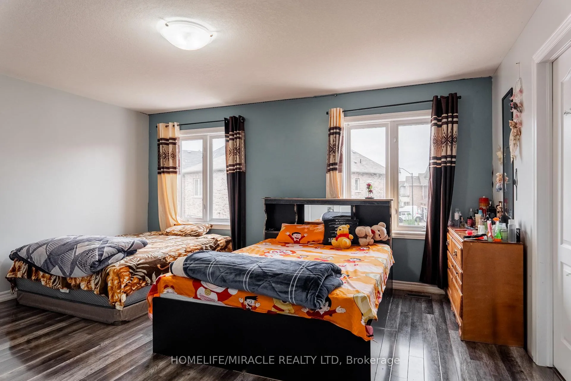 Photo 14 of 11 Magical Road, Brampton, Northwest Brampton — HOMEH