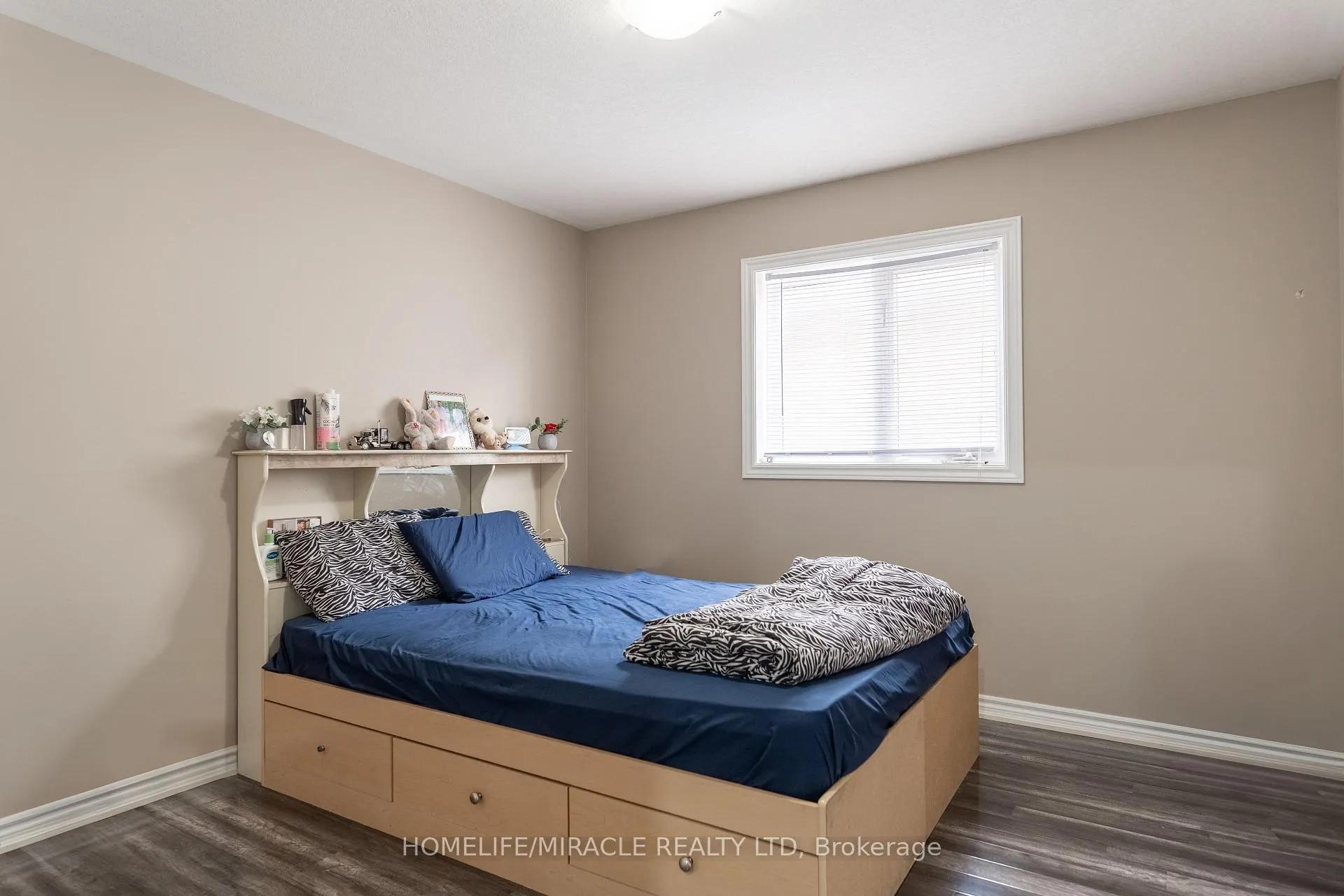 Photo 24 of 11 Magical Road, Brampton, Northwest Brampton — HOMEH