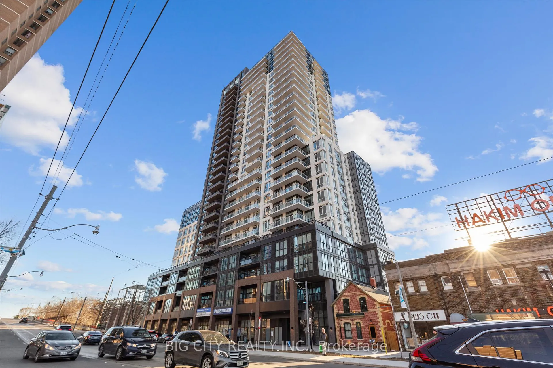 Photo 2 of Unit 1015, 286 Main Street, Toronto, East End-Danforth — HOMEH
