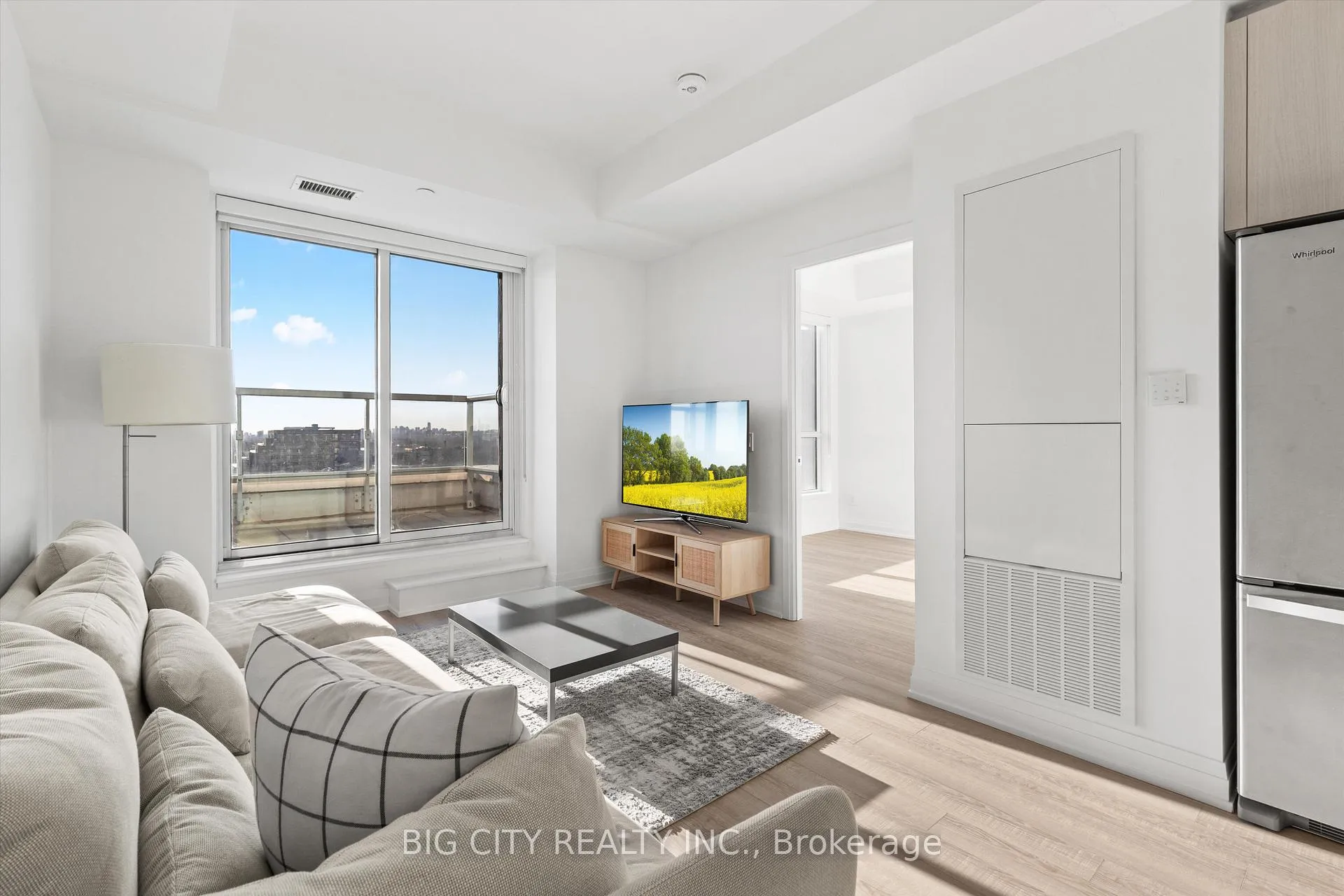 Photo 10 of Unit 1015, 286 Main Street, Toronto, East End-Danforth — HOMEH