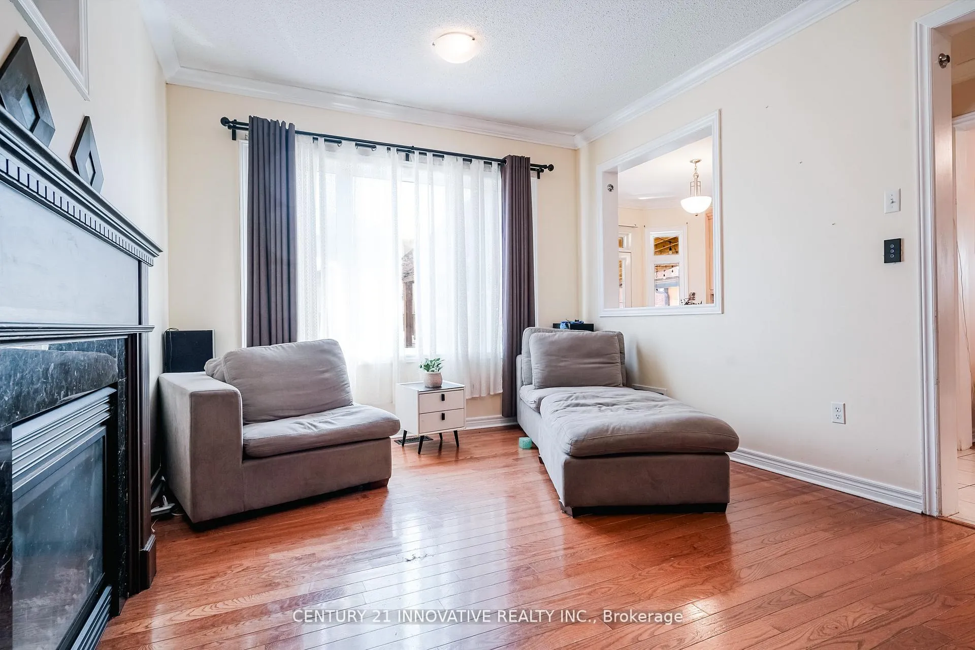 Photo 8 of 19 Nutmeg Street, Markham, Box Grove — HOMEH