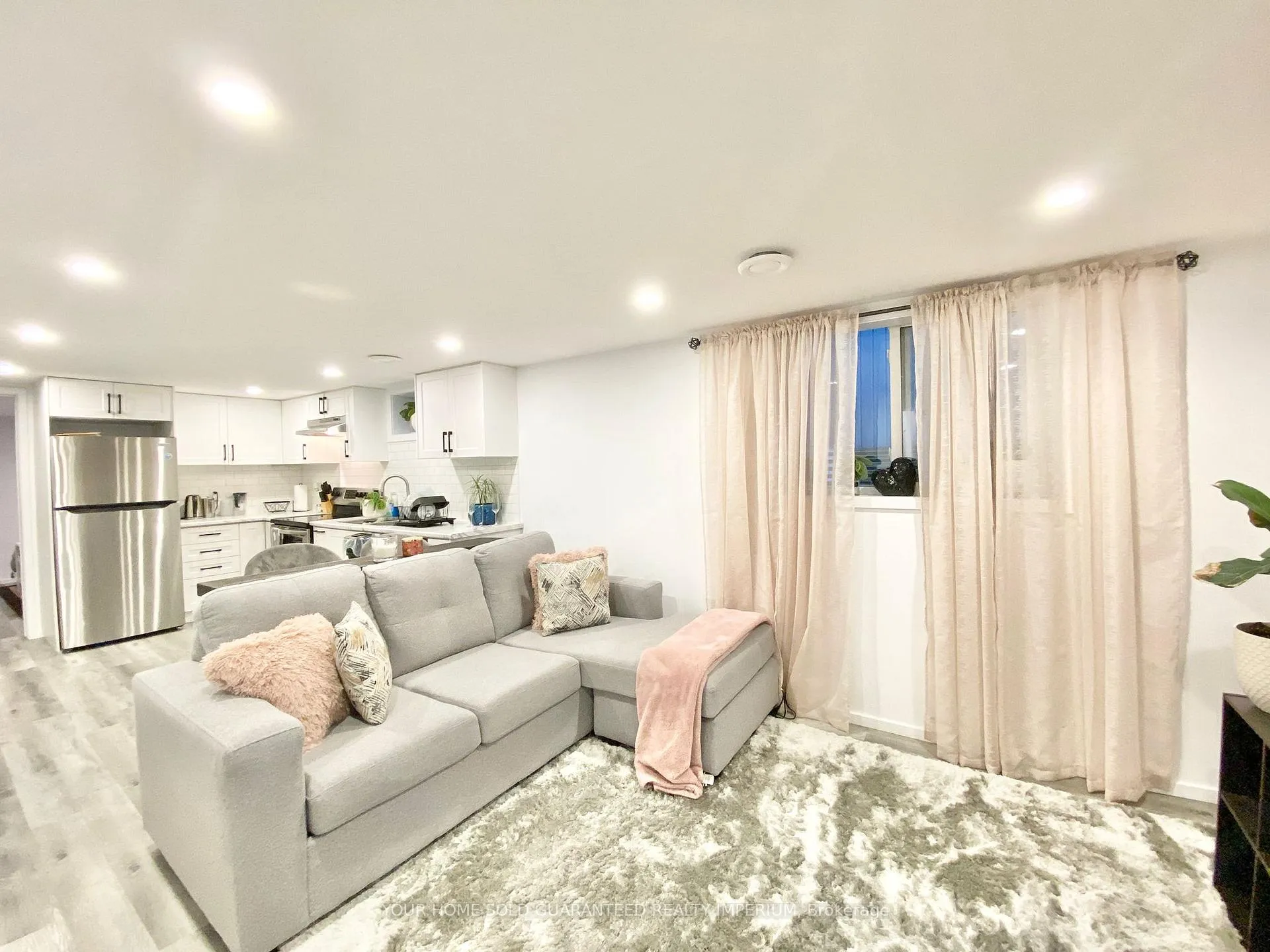 Photo 8 of Unit 1 (Basement), 76 Marc Boulevard, Welland, Lincoln/Crowland — HOMEH