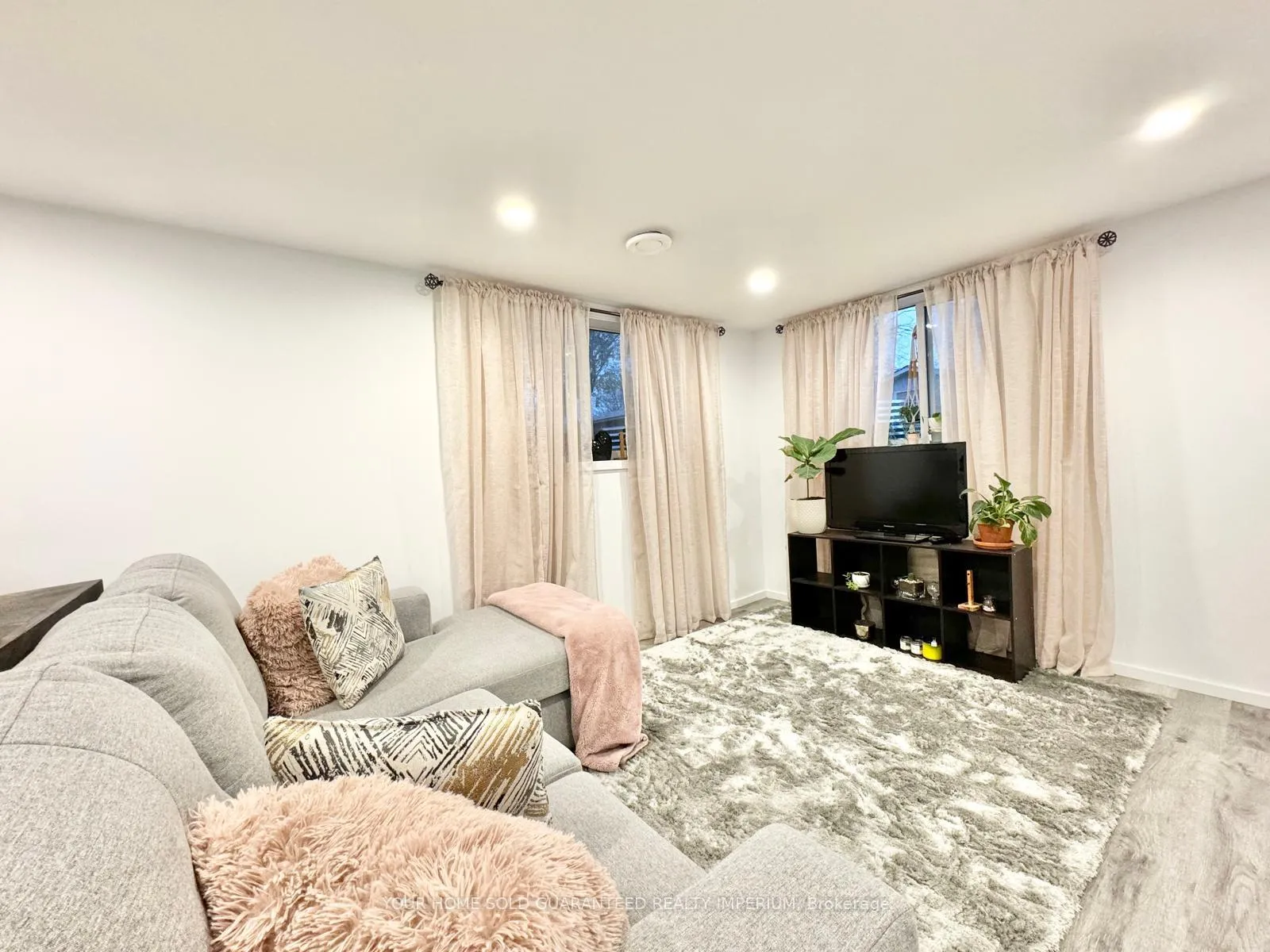 Photo 19 of Unit 1 (Basement), 76 Marc Boulevard, Welland, Lincoln/Crowland — HOMEH