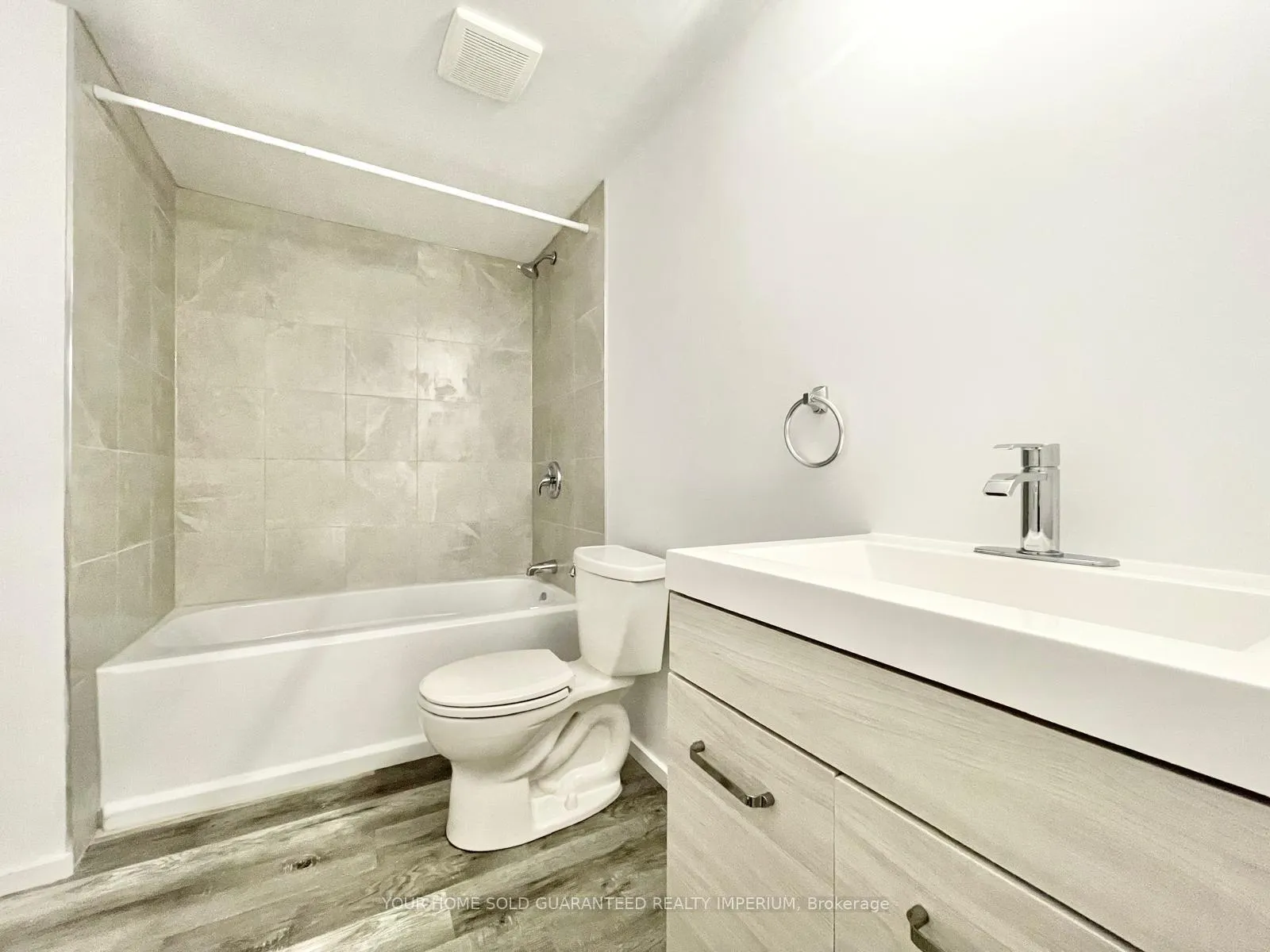 Photo 22 of Unit 1 (Basement), 76 Marc Boulevard, Welland, Lincoln/Crowland — HOMEH