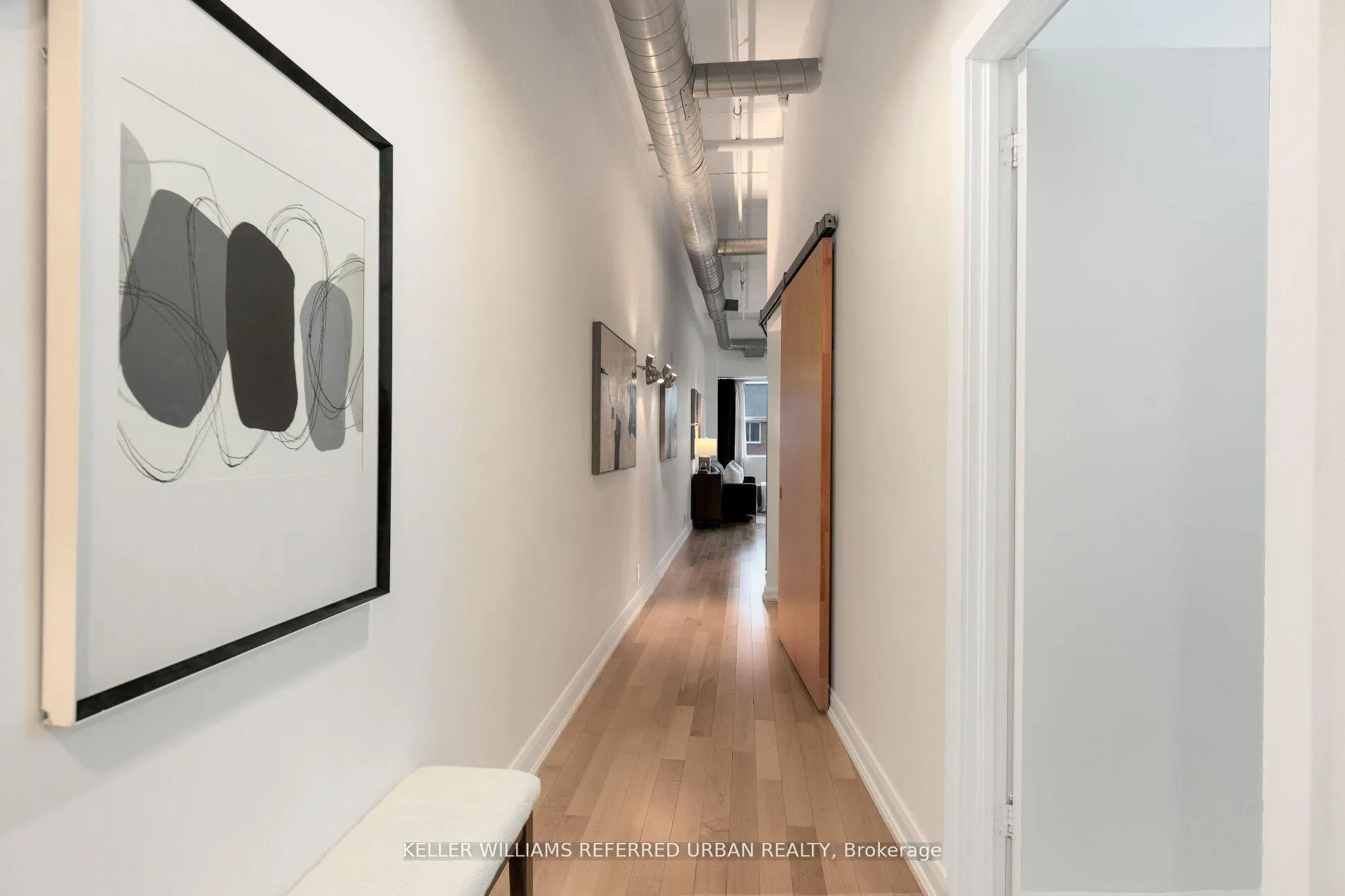 Photo 19 of Unit 804, 700 King Street, Toronto, Niagara — HOMEH