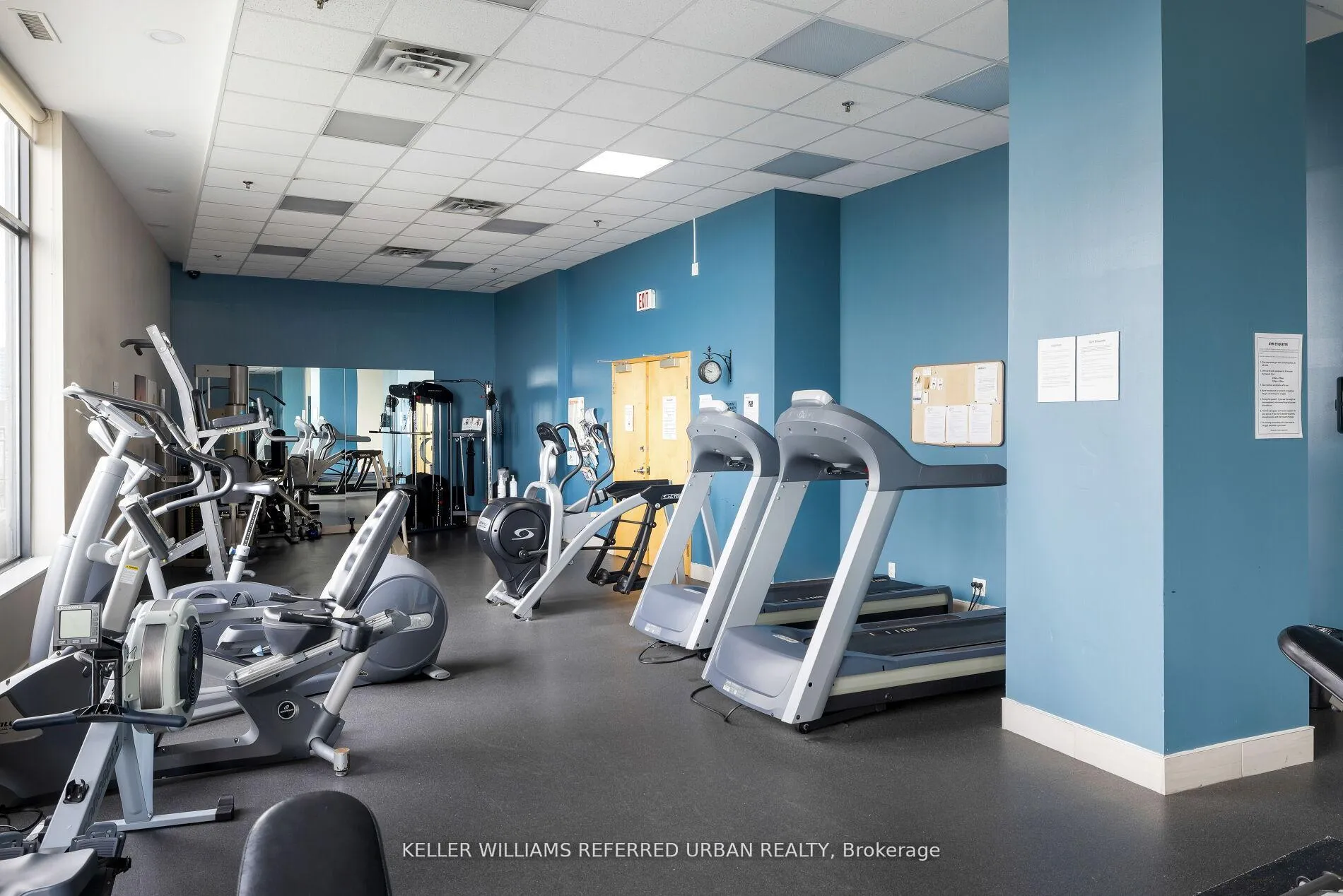 Photo 32 of Unit 804, 700 King Street, Toronto, Niagara — HOMEH