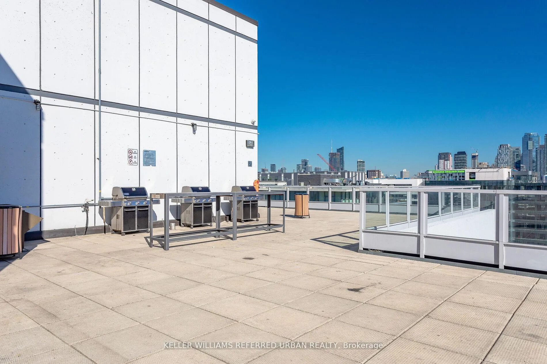 Photo 37 of Unit 804, 700 King Street, Toronto, Niagara — HOMEH