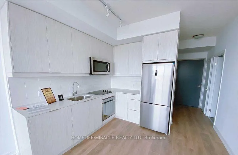 Photo 6 of Unit 512, 36 Forest Manor Road, North York, Henry Farm — HOMEH