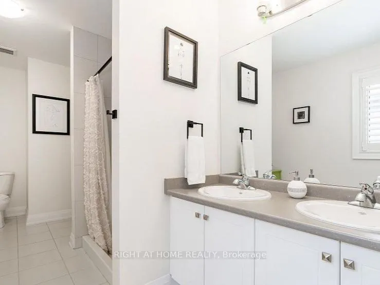 Photo 16 of 37 Muirfield Drive, Barrie, Holly — HOMEH