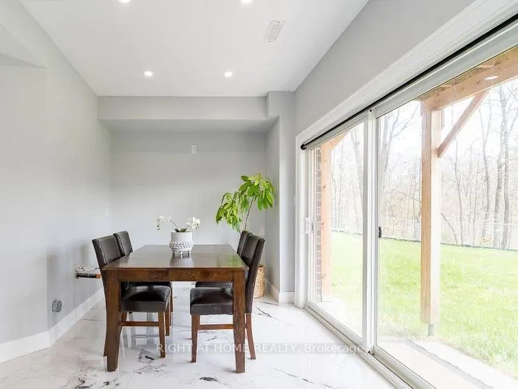 Photo 35 of 37 Muirfield Drive, Barrie, Holly — HOMEH