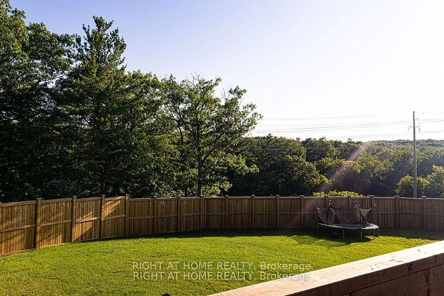 Photo 39 of 37 Muirfield Drive, Barrie, Holly — HOMEH