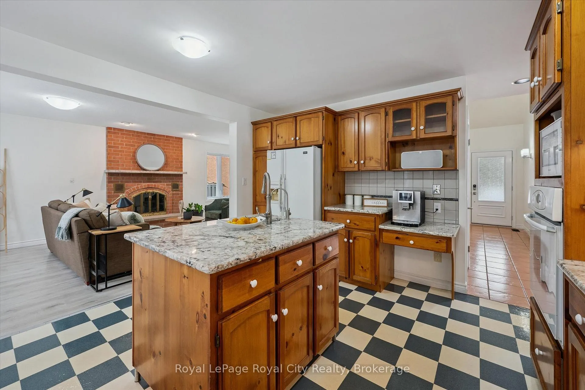 Photo 17 of 17 Trillium Court, Guelph, Kortright Hills — HOMEH