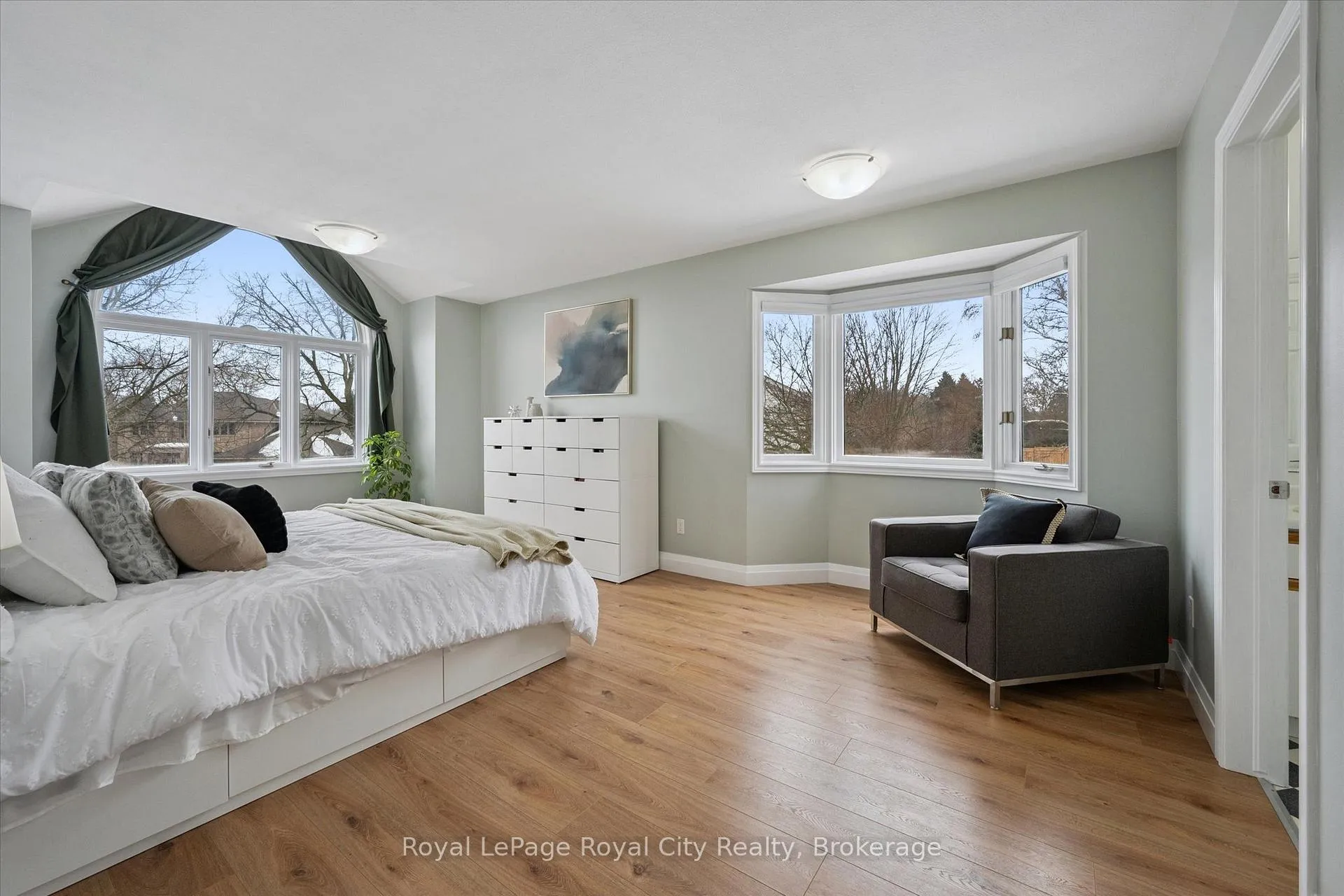 Photo 23 of 17 Trillium Court, Guelph, Kortright Hills — HOMEH