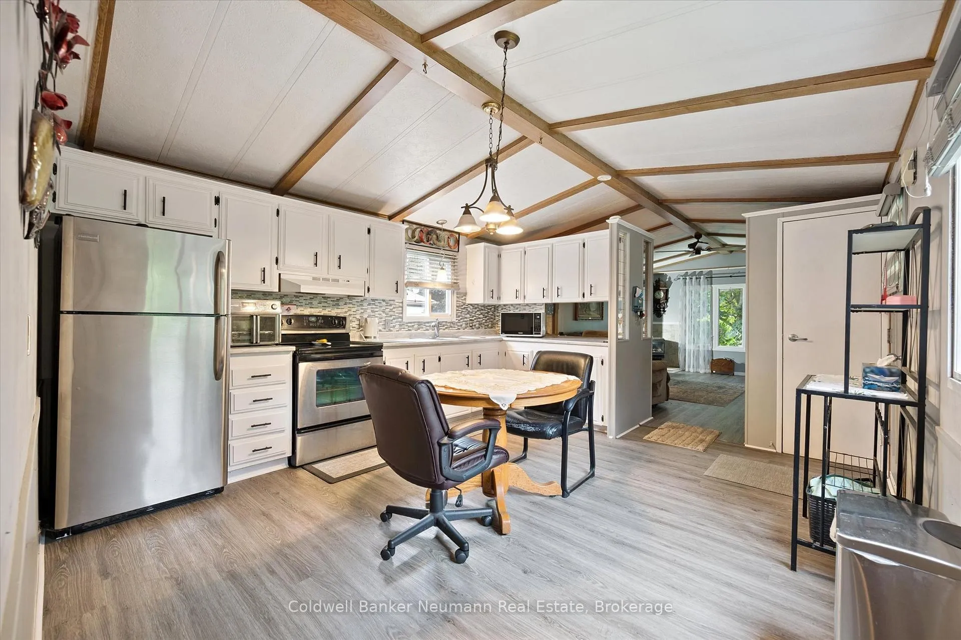 Photo 9 of Unit 93 Maple, 1294 Concession 8 Road, Hamilton, Rural Flamborough — HOMEH