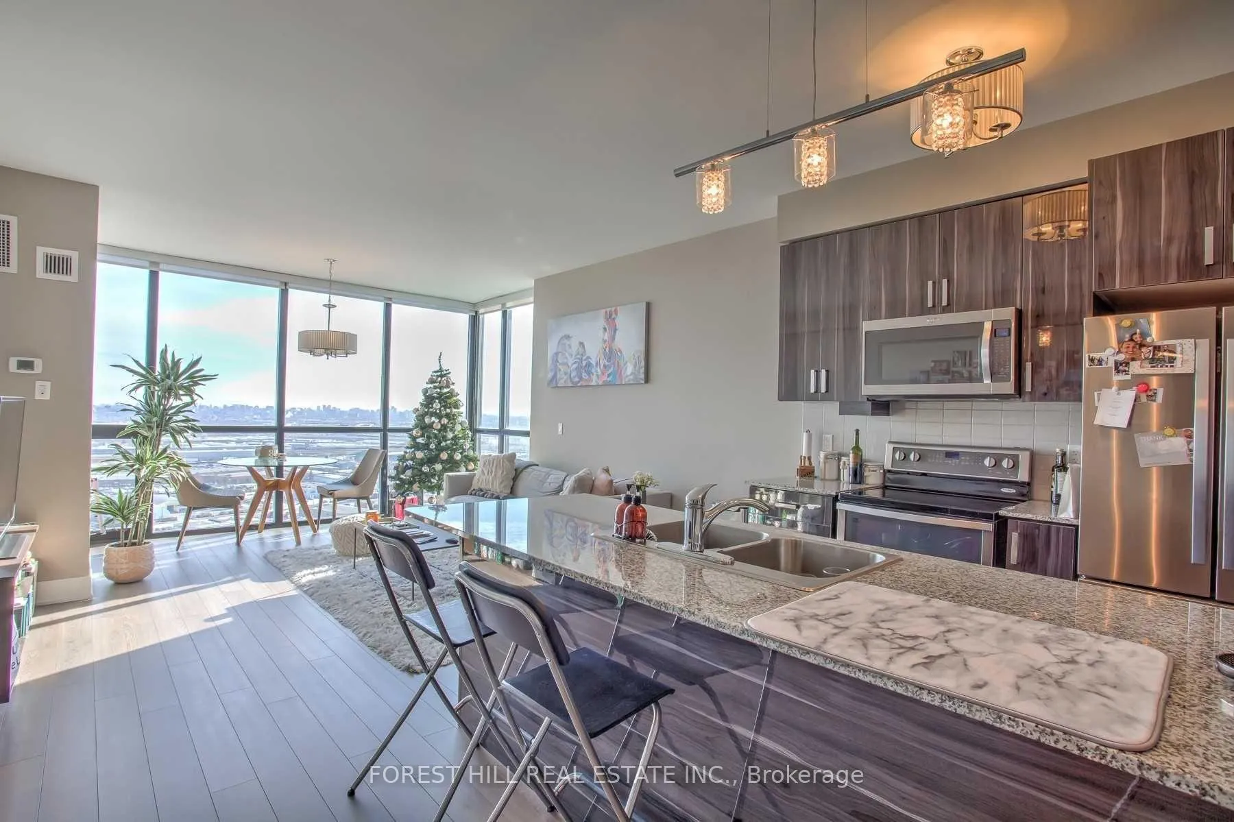 Photo 9 of Unit 2501, 2900 Highway 7, Vaughan, Concord — HOMEH