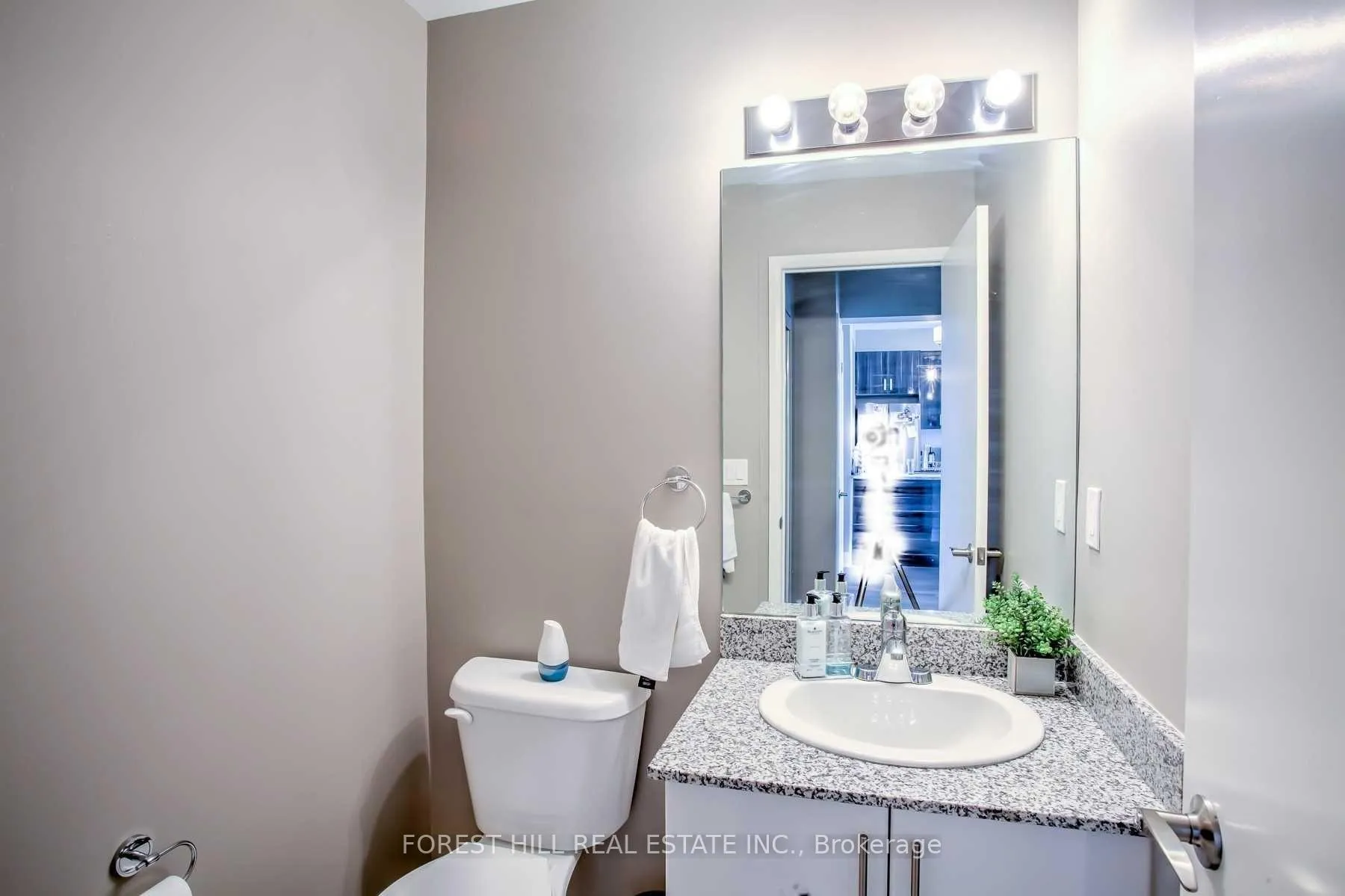Photo 13 of Unit 2501, 2900 Highway 7, Vaughan, Concord — HOMEH