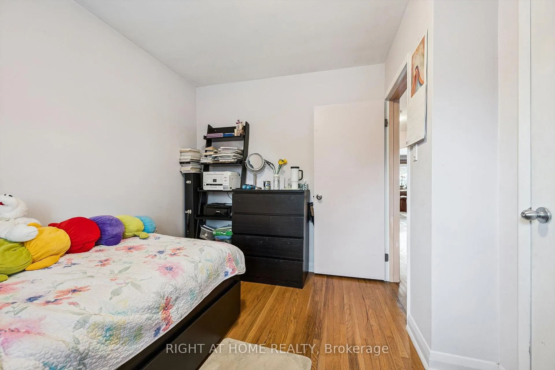Photo 14 of 263 East 36th Street, Hamilton, Raleigh — HOMEH