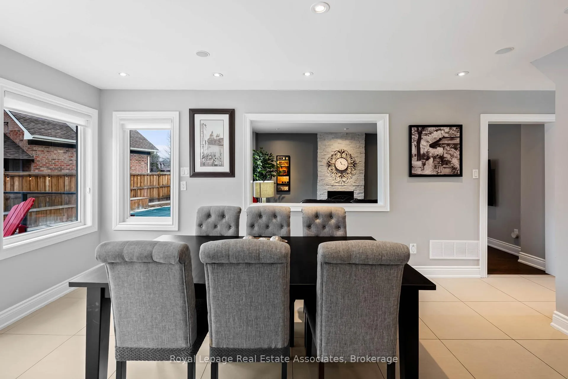 Photo 27 of 133 Mayla Drive, Oakville, River Oaks — HOMEH