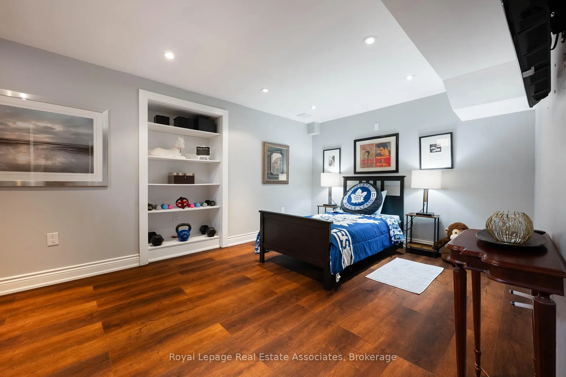 Photo 49 of 133 Mayla Drive, Oakville, River Oaks — HOMEH