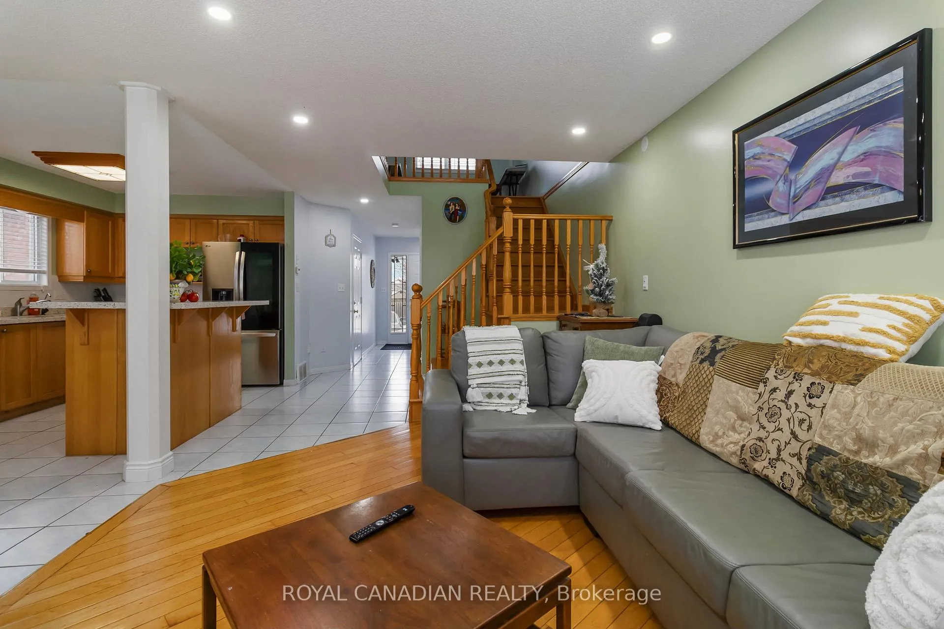 Photo 11 of 3 Melrose Place, Guelph, Willow West/Sugarbush/West Acres — HOMEH