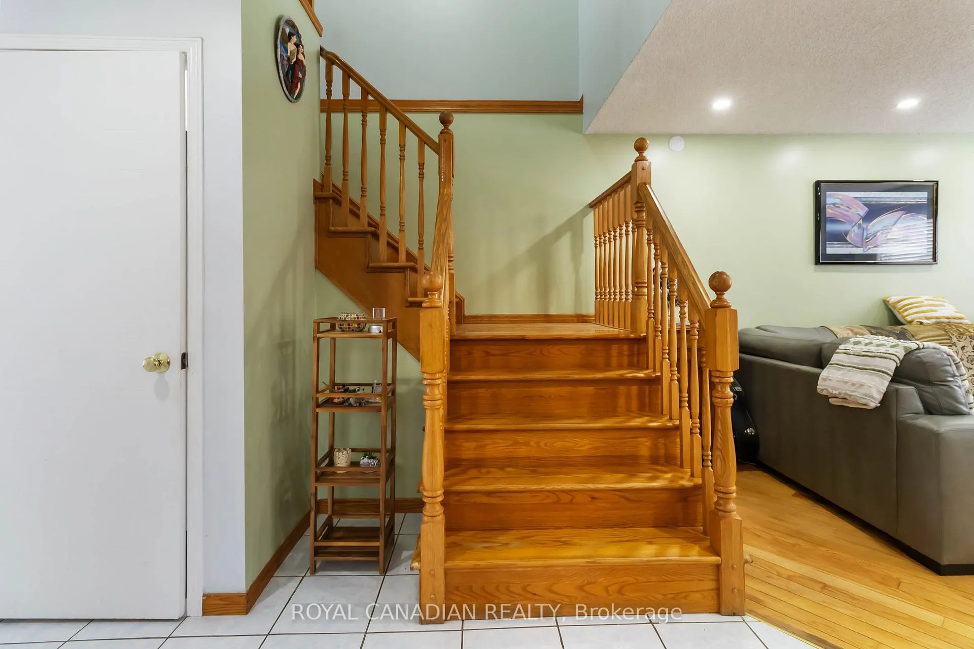 Photo 13 of 3 Melrose Place, Guelph, Willow West/Sugarbush/West Acres — HOMEH