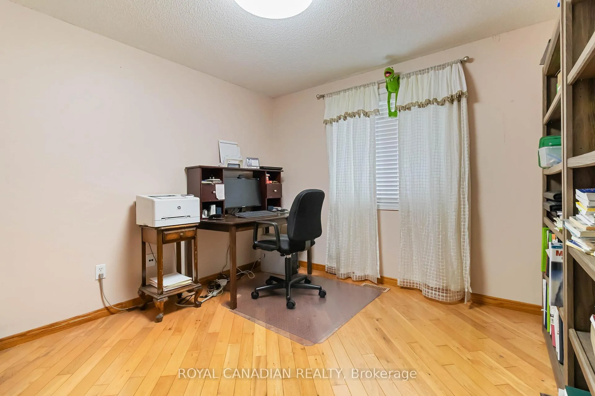 Photo 31 of 3 Melrose Place, Guelph, Willow West/Sugarbush/West Acres — HOMEH