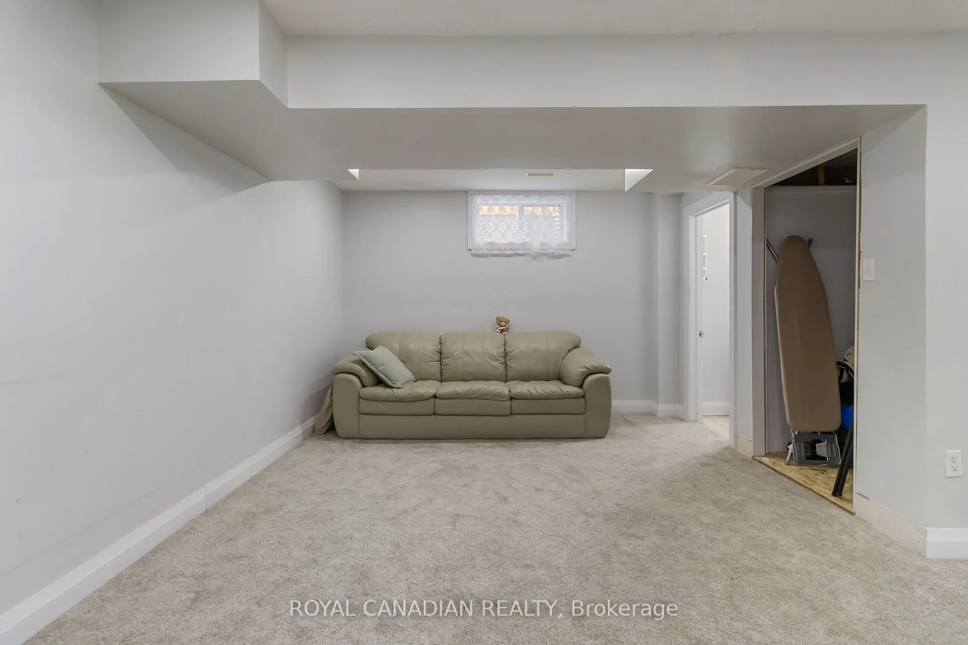Photo 38 of 3 Melrose Place, Guelph, Willow West/Sugarbush/West Acres — HOMEH