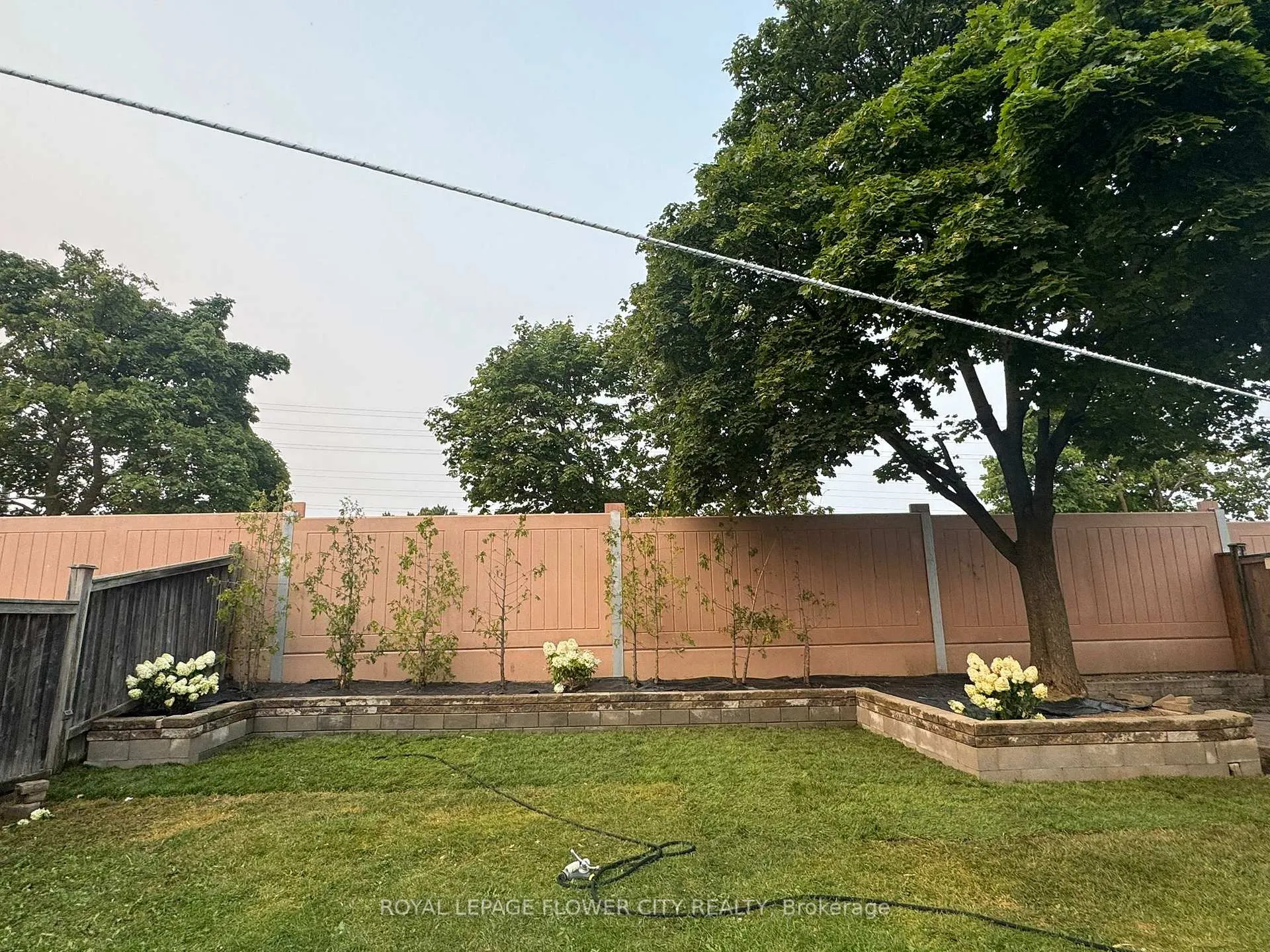 Photo 48 of 56 Nantucket Crescent, Brampton, Westgate — HOMEH