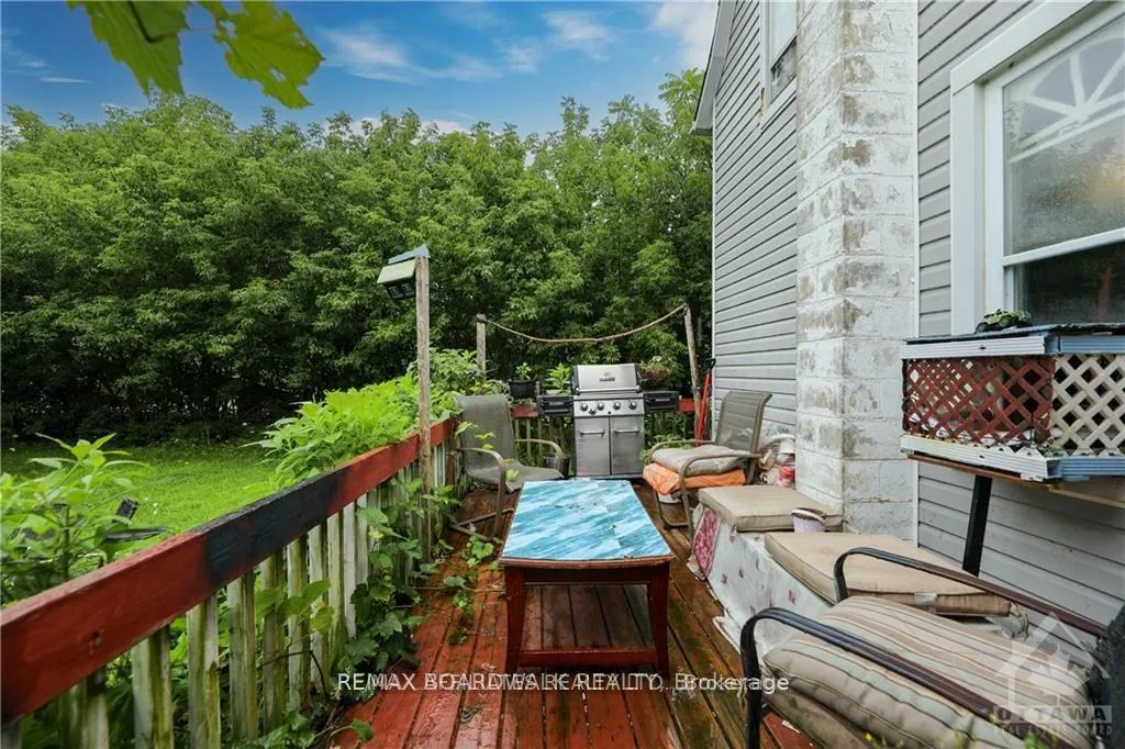 Photo 4 of 46 Adelaide Street, Edwardsburgh/Cardinal, Town of Cardinal — HOMEH