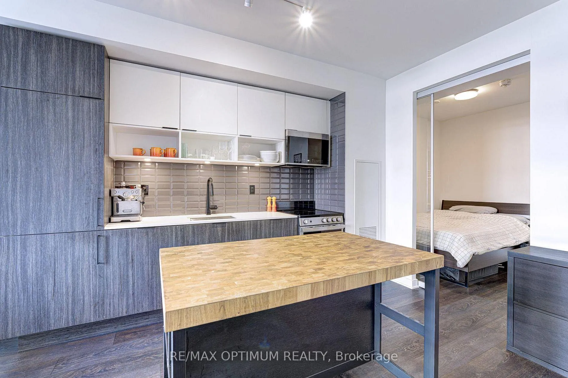 Photo 11 of Unit N473, 35 Rolling Mills Road, Toronto, Waterfront Communities — HOMEH