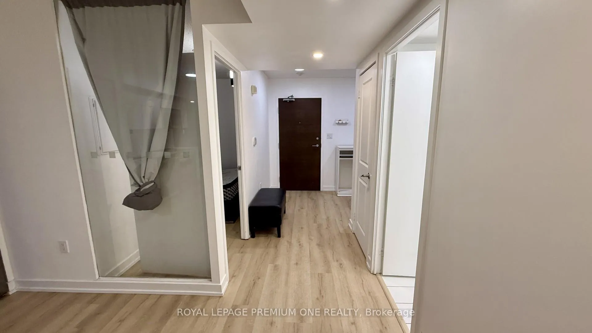 Photo 3 of Unit 909, 151 Dan Leckie Way, Toronto, Waterfront Communities — HOMEH