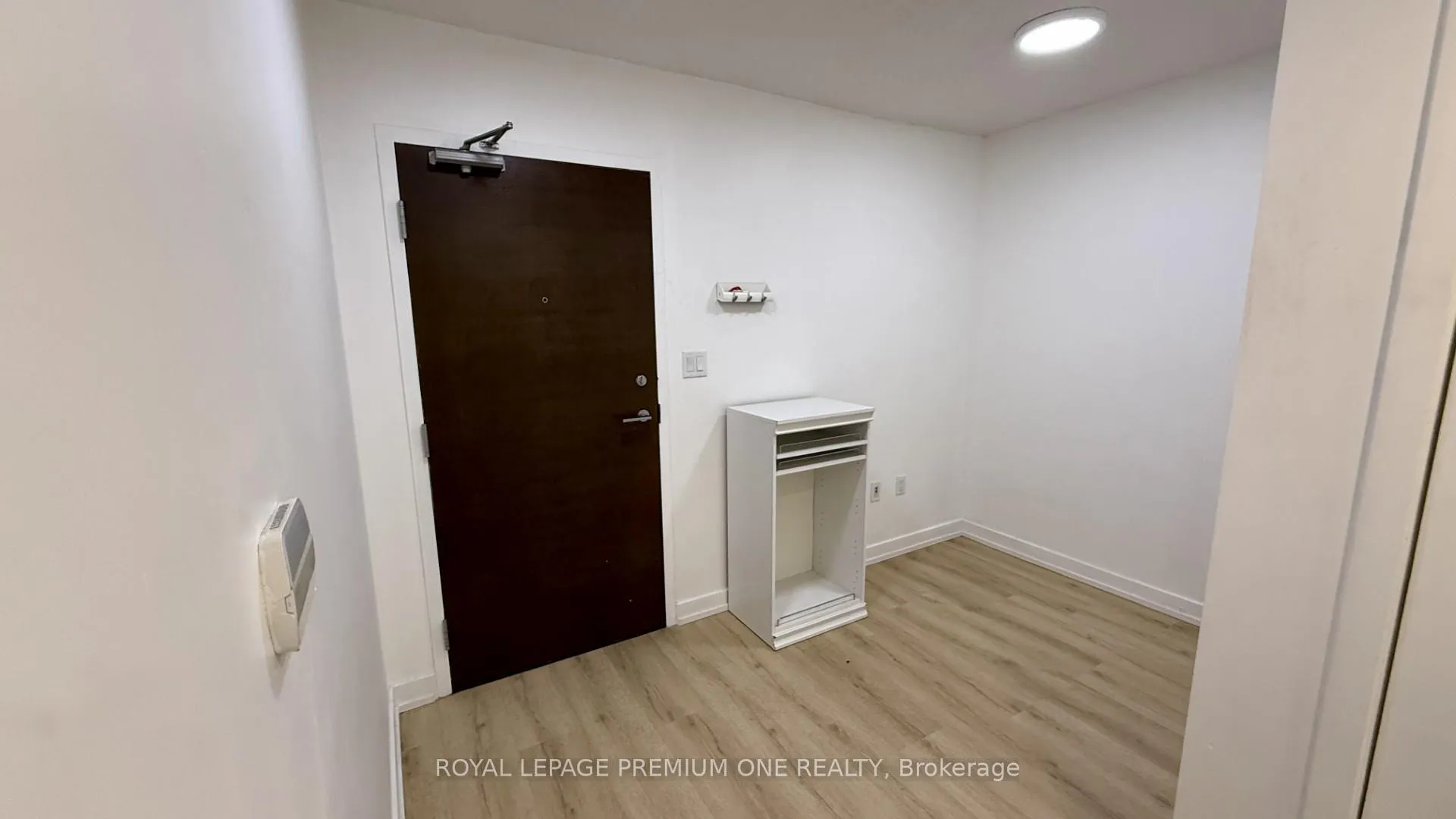 Photo 4 of Unit 909, 151 Dan Leckie Way, Toronto, Waterfront Communities — HOMEH