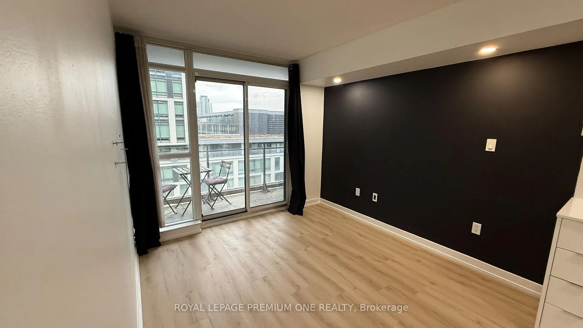 Photo 18 of Unit 909, 151 Dan Leckie Way, Toronto, Waterfront Communities — HOMEH