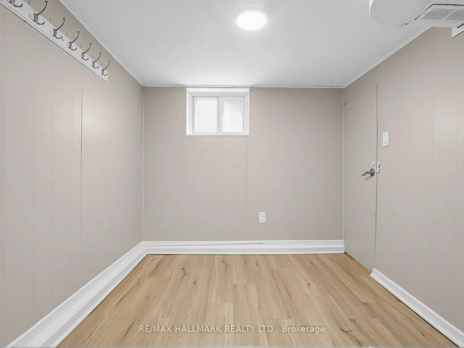 Photo 15 of 84 St Hubert Avenue, Toronto, East York — HOMEH