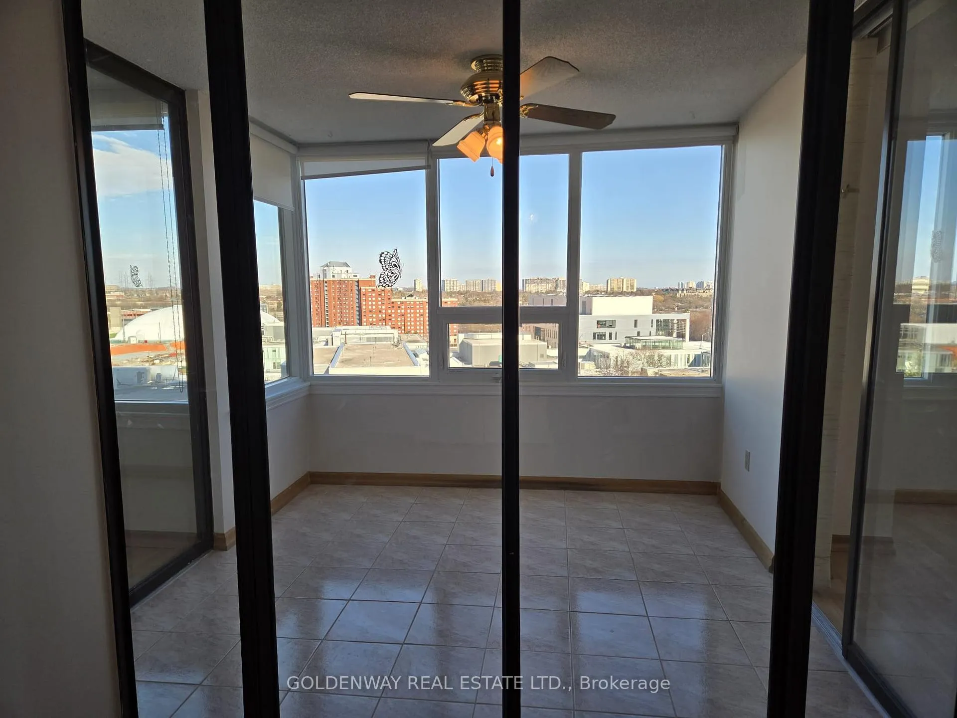 Photo 14 of Unit 808, 55 Skymark Drive, North York, Hillcrest Village — HOMEH