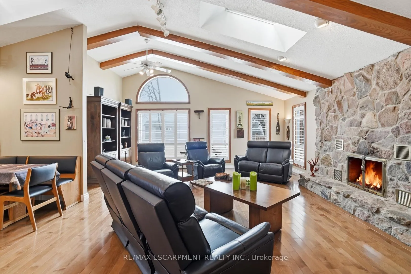 Photo 9 of 9389 Chippewa Road W, Hamilton, Rural Glanbrook — HOMEH